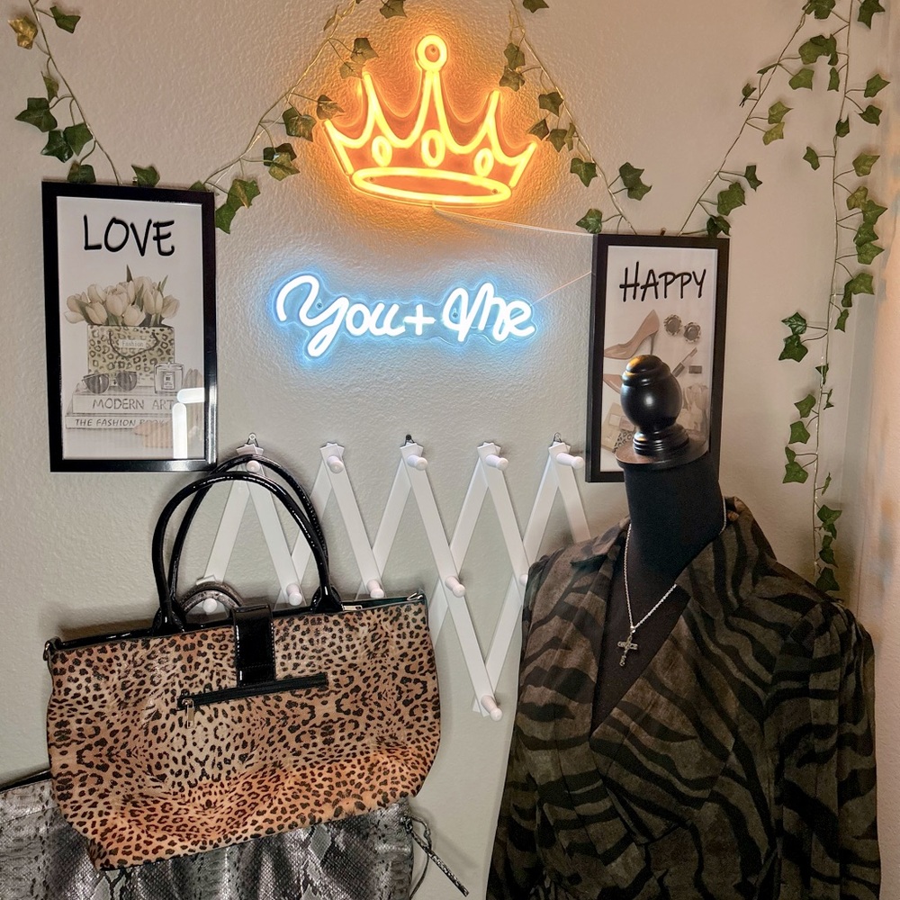 Unlisted Kueening Bags